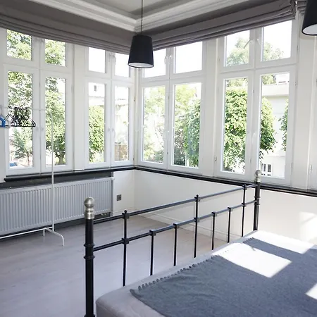 Home3city Na Helskiej 2 *
